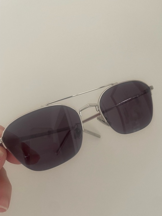 GIVENCHY 
Gv Speed Pilot Sunglasses - Shiny Palladium / Smoke main image 7
